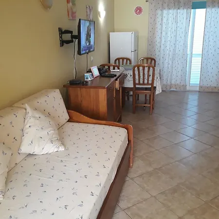 With One Bedroom In Albufeira, With Wonderful Sea View, Pool *