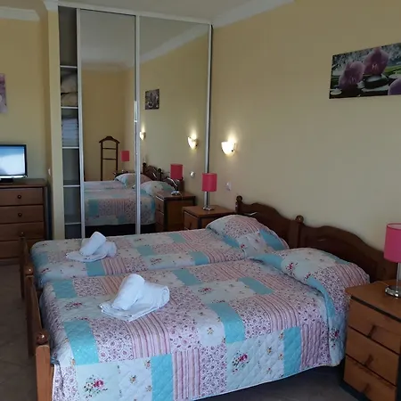 With One Bedroom In Albufeira, With Wonderful Sea View, Pool Apartment